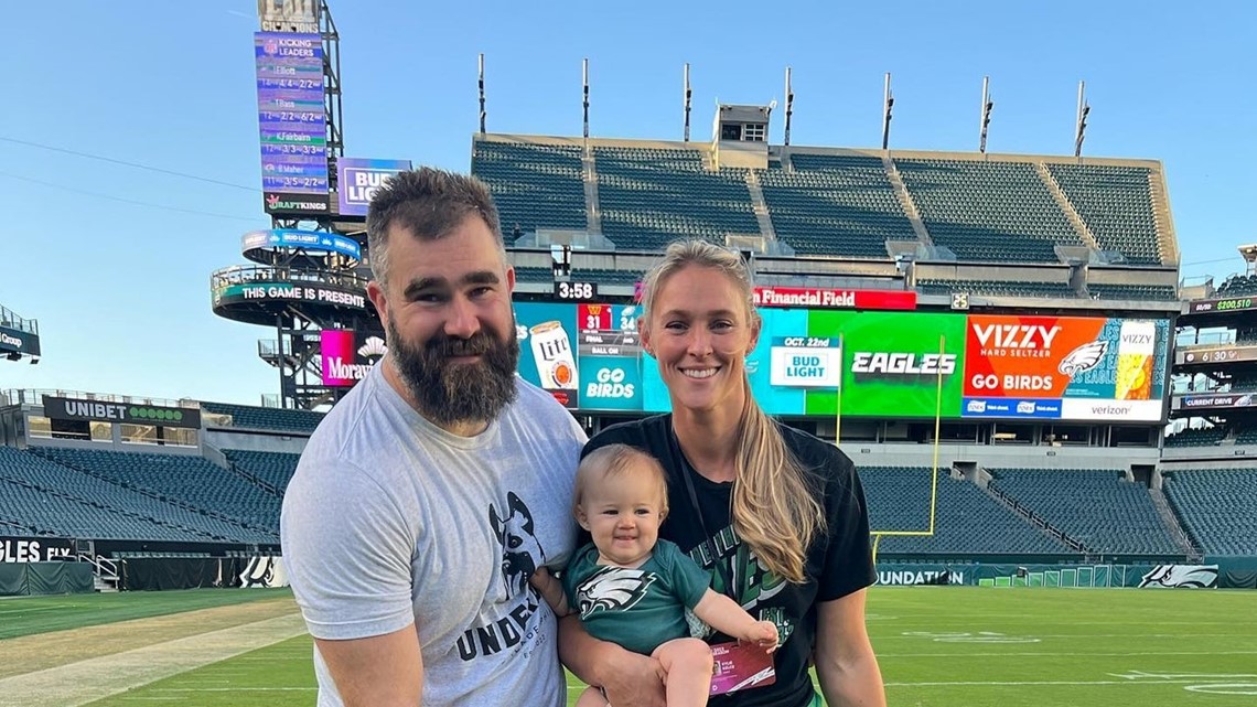 How Jason Kelce Sweetly Honored His Love Story With Wife Kylie in His Retirement Speech [Video]