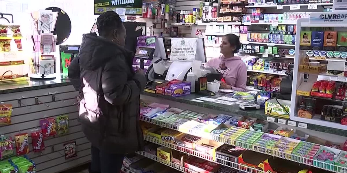 Lucky convenience store sells 3 top-prize winning lottery tickets in just over a year [Video]