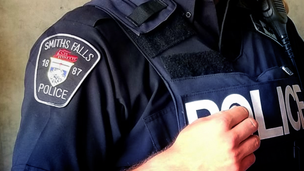 Smiths Falls: Police asking residents to shelter in place [Video]