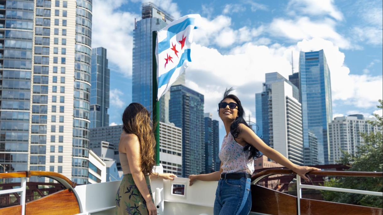 Why Chicago recruits international influencers to promote the city [Video]