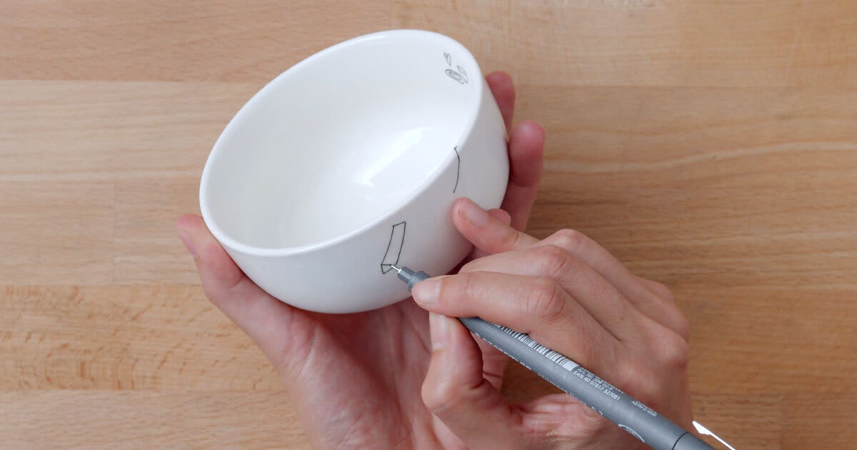 Ceramics Tutorial: Painting Your Final Piece [Video]