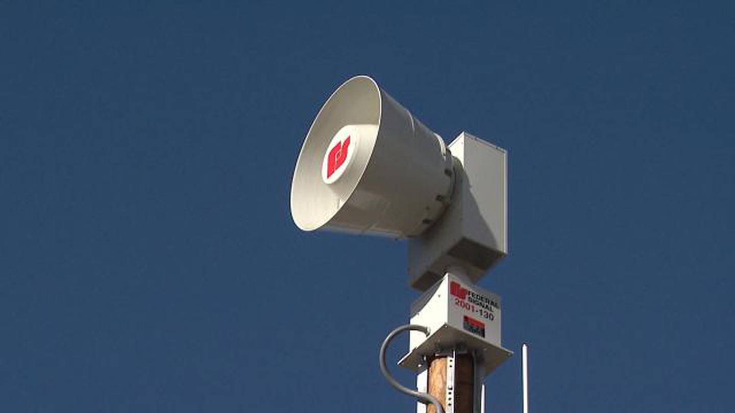 Severe weather siren not working properly in Washington Twp.  WHIO TV 7 and WHIO Radio [Video]
