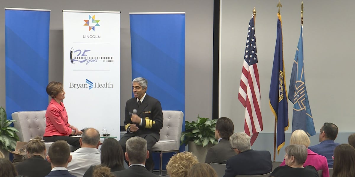 U.S. Surgeon General holds conversation on social media and youth mental health [Video]