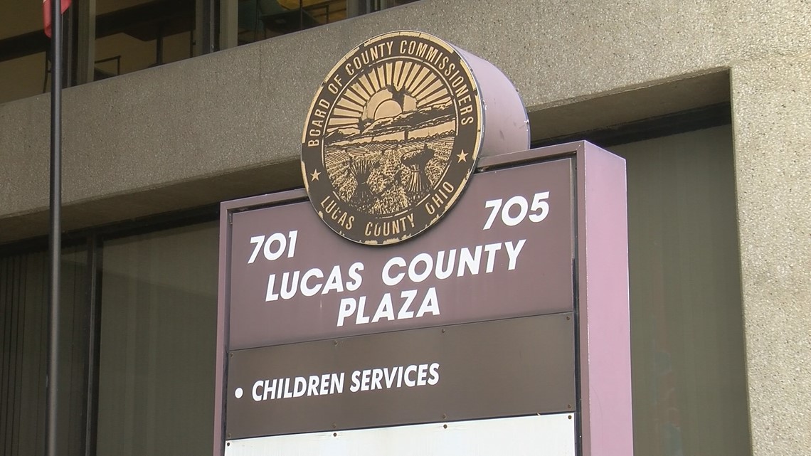 Child found in north Toledo, LCCS seeking family [Video]