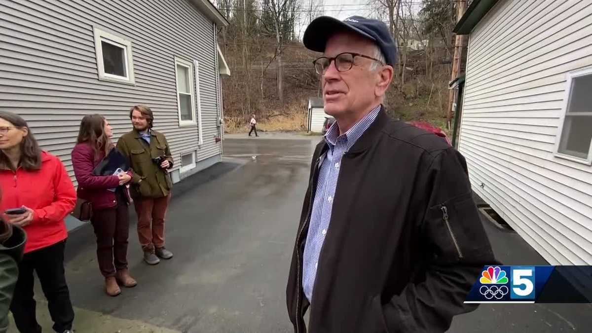 Sen. Welch tours Barre as check-in on July flood recovery [Video]