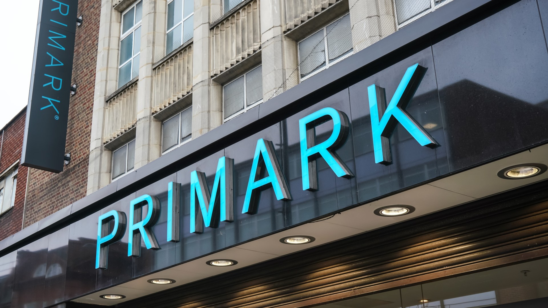 Primark set to release brand new dupes of cult body mists next week – and shoppers are ‘running’ to nab them [Video]