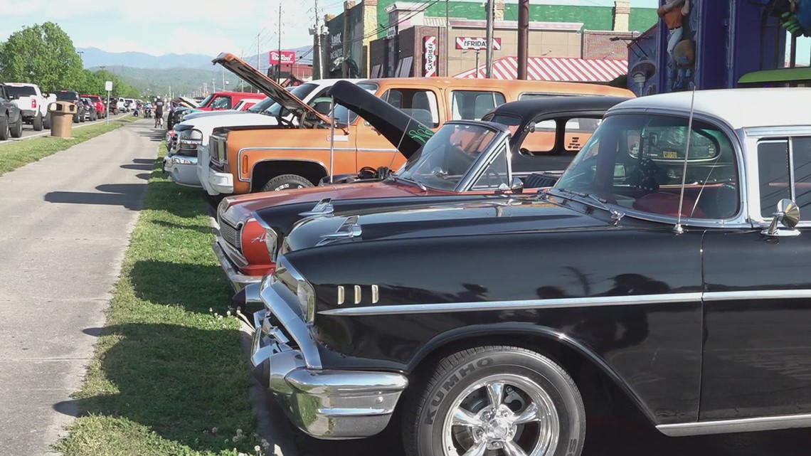 Spring Rod Run kicks off as new roadside car sale restrictions expected to start by fall festival [Video]