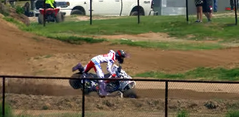 Video: Getting The Holeshot And Leading Are Not The Same [Video]
