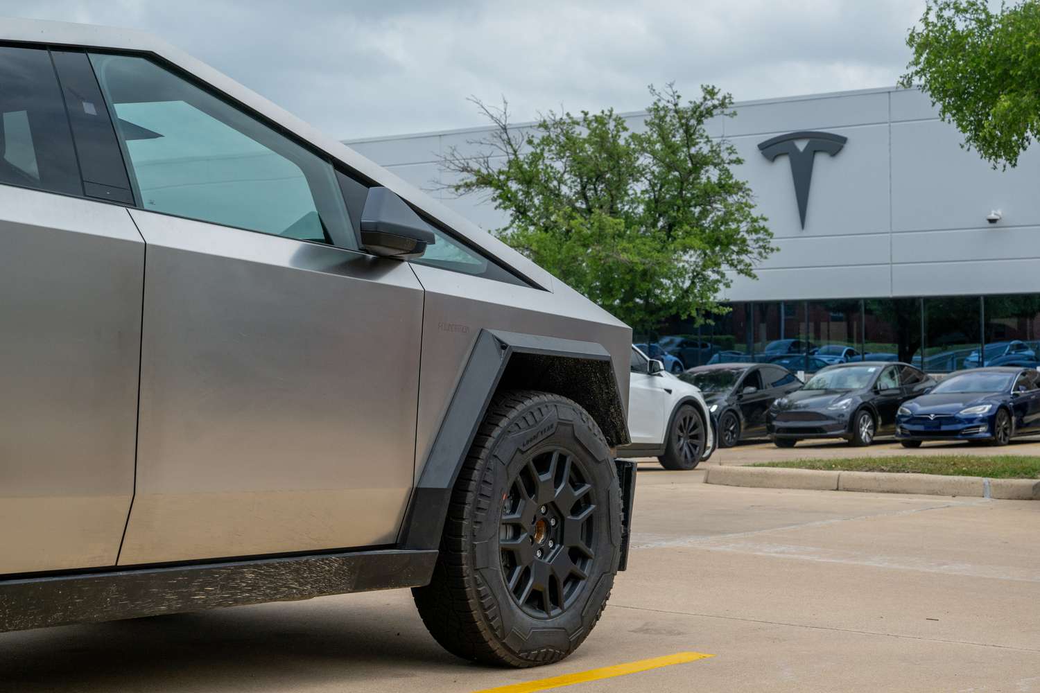 How Soap Likely Made Tesla Recall Almost 4,000 Cybertrucks [Video]