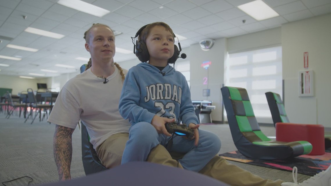 Washington state prison using video games to help incarcerated fathers bond with their kids