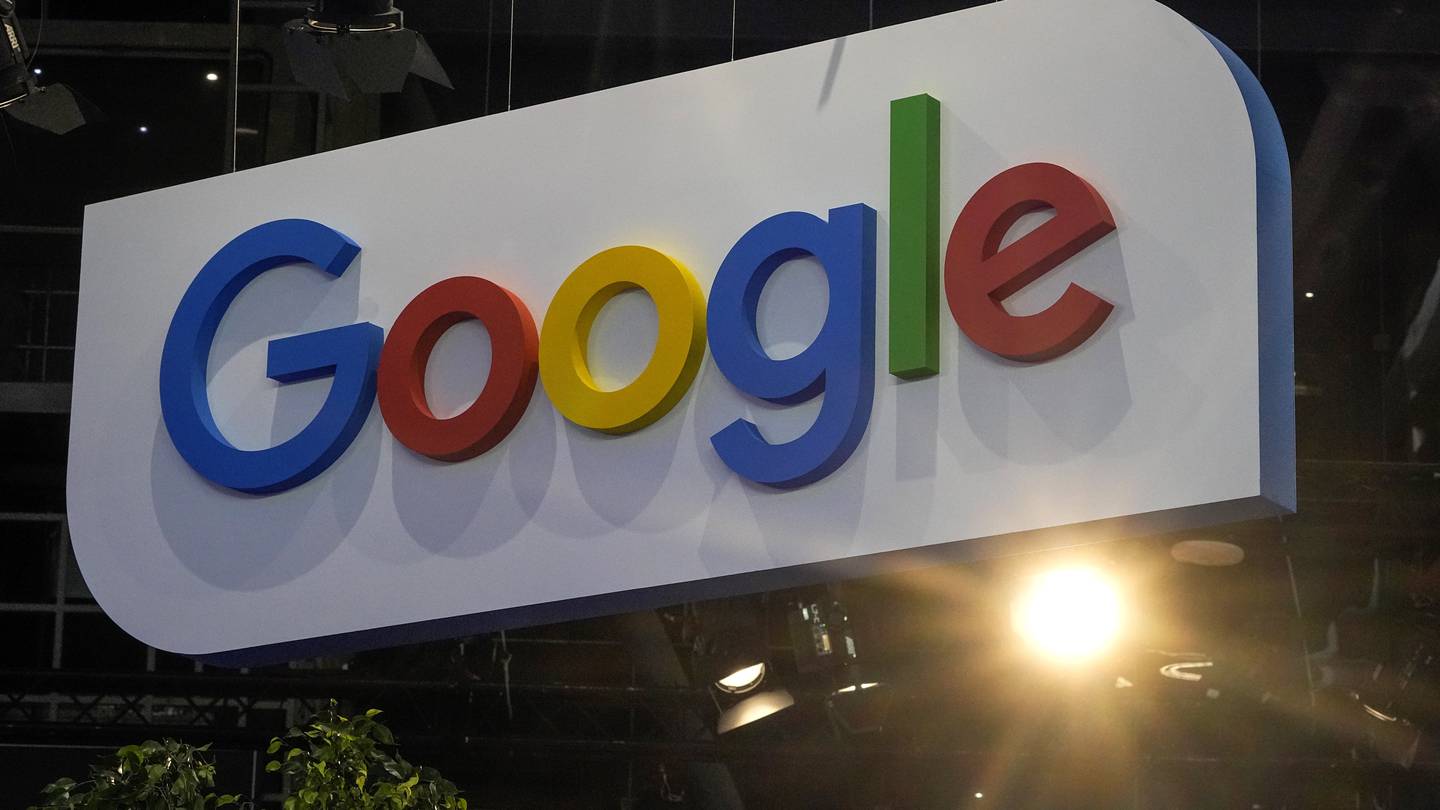 Japan’s anti-monopoly body orders Google to fix ad search limits affecting Yahoo  WFTV [Video]