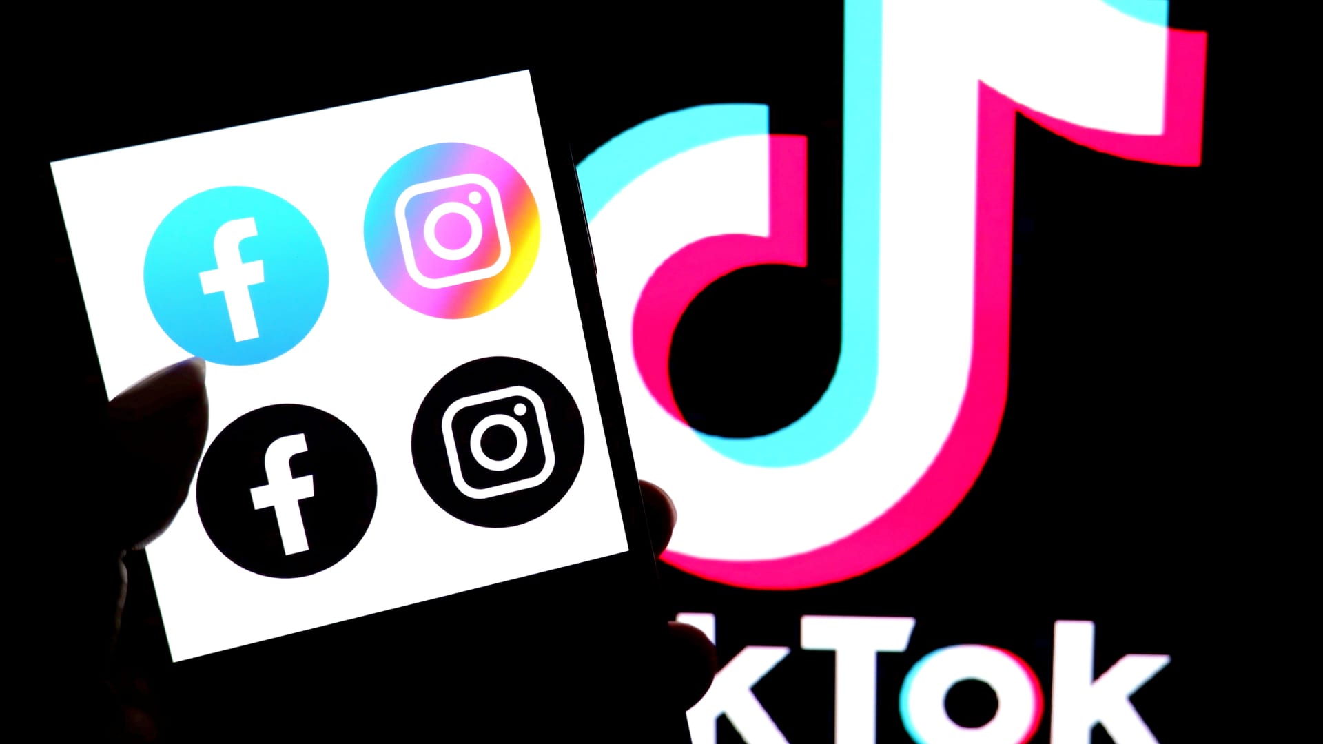 A TikTok ban could be ultimate tailwind for Meta’s Facebook, Instagram [Video]