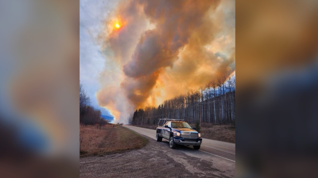 B.C. wildfires: Evacuation order near Chetwynd [Video]