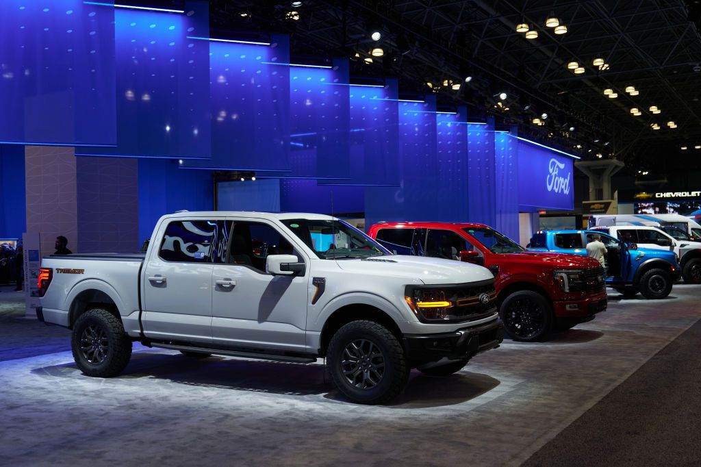 Ford Stock Jumps on Q1 Earnings Beat Led By Strong Commercial Sales [Video]