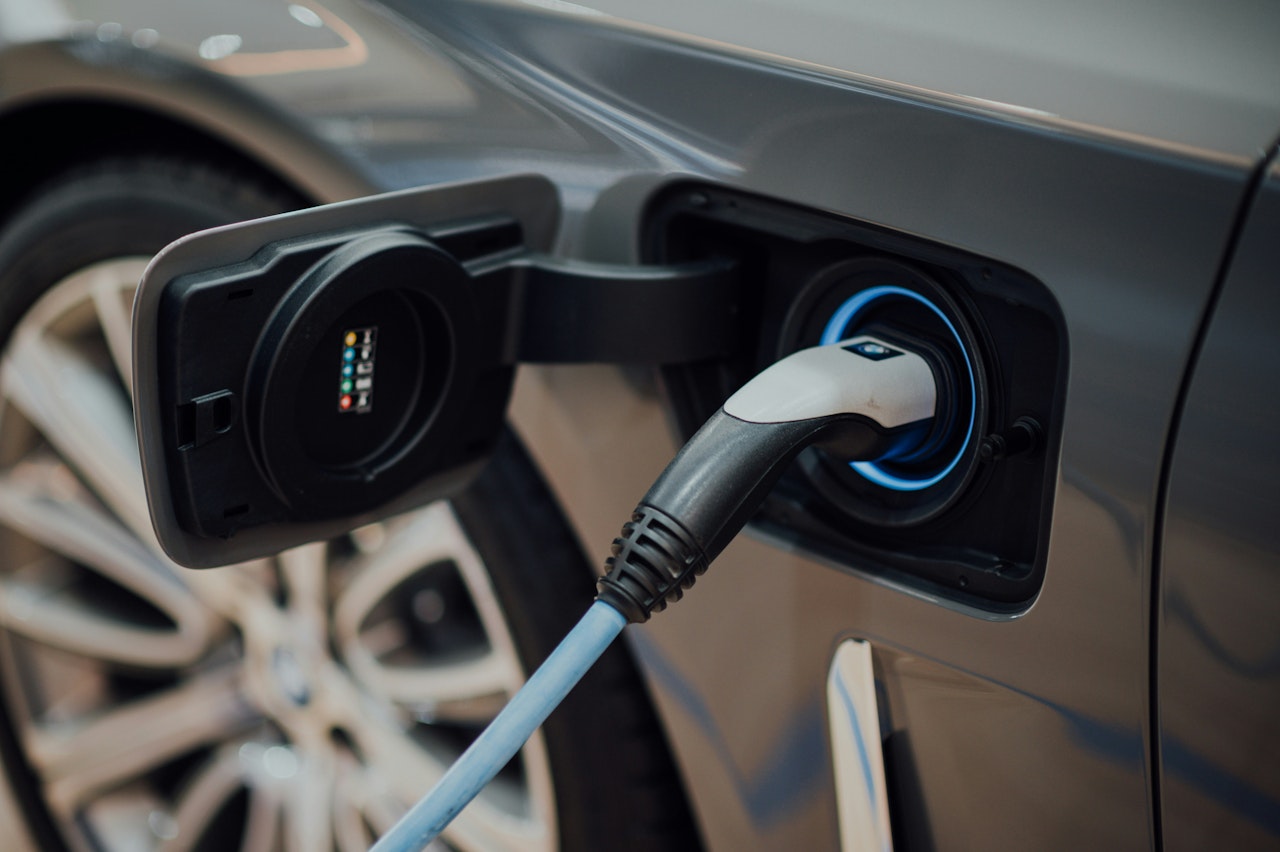 Marketing Crash Investigation: why electric cars have veered off the road [Video]