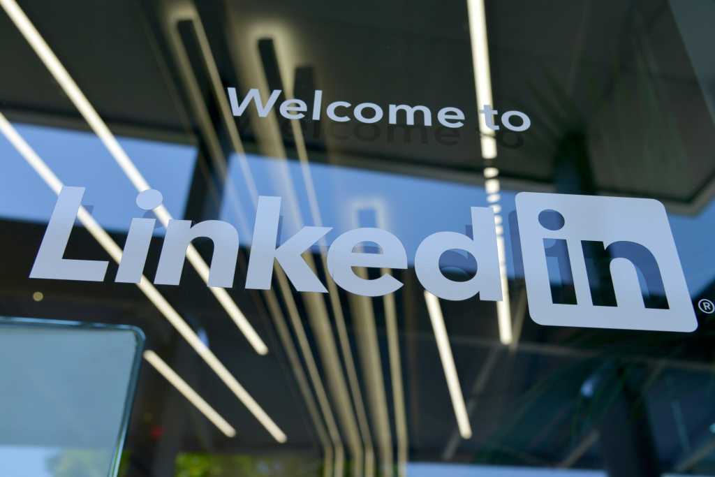 What LinkedIn learned leveraging LLMs for its billion users [Video]