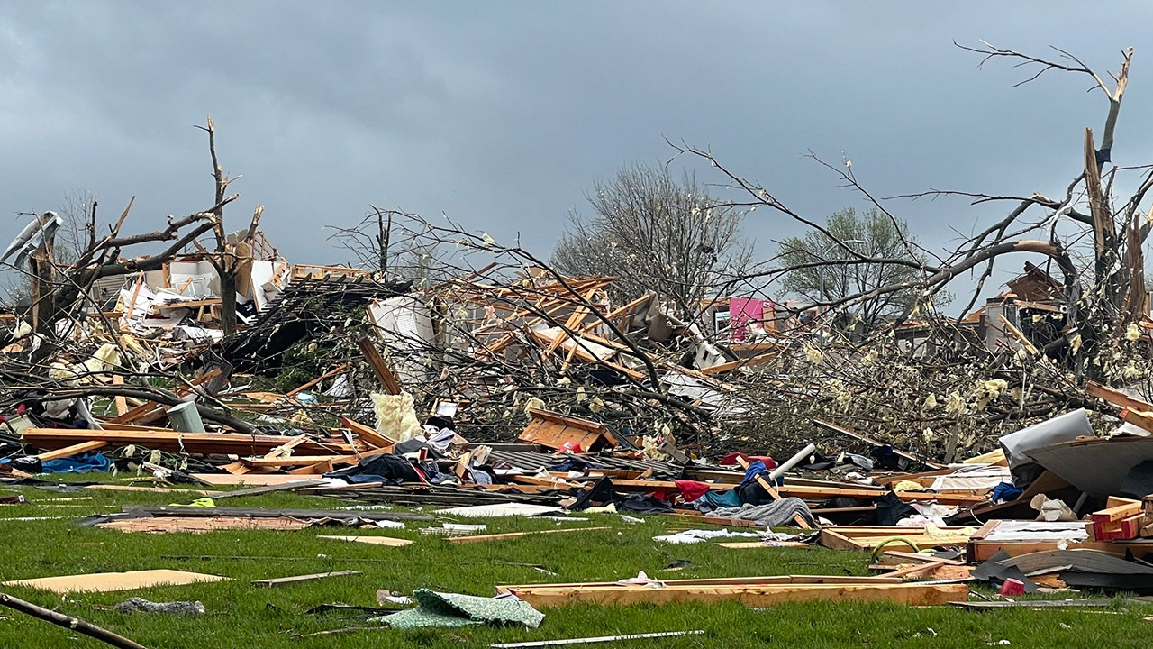 WATCH: Dozens of tornadoes sweep across America’s heartland on Friday [Video]