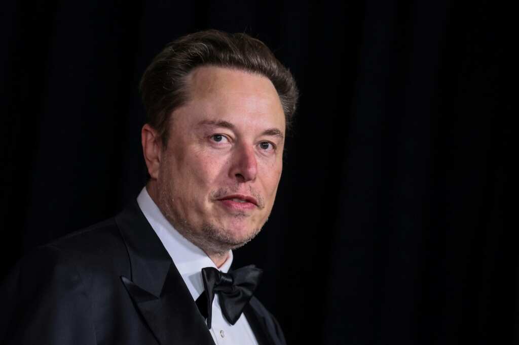 Tesla CEO Elon Musk in China for talks [Video]