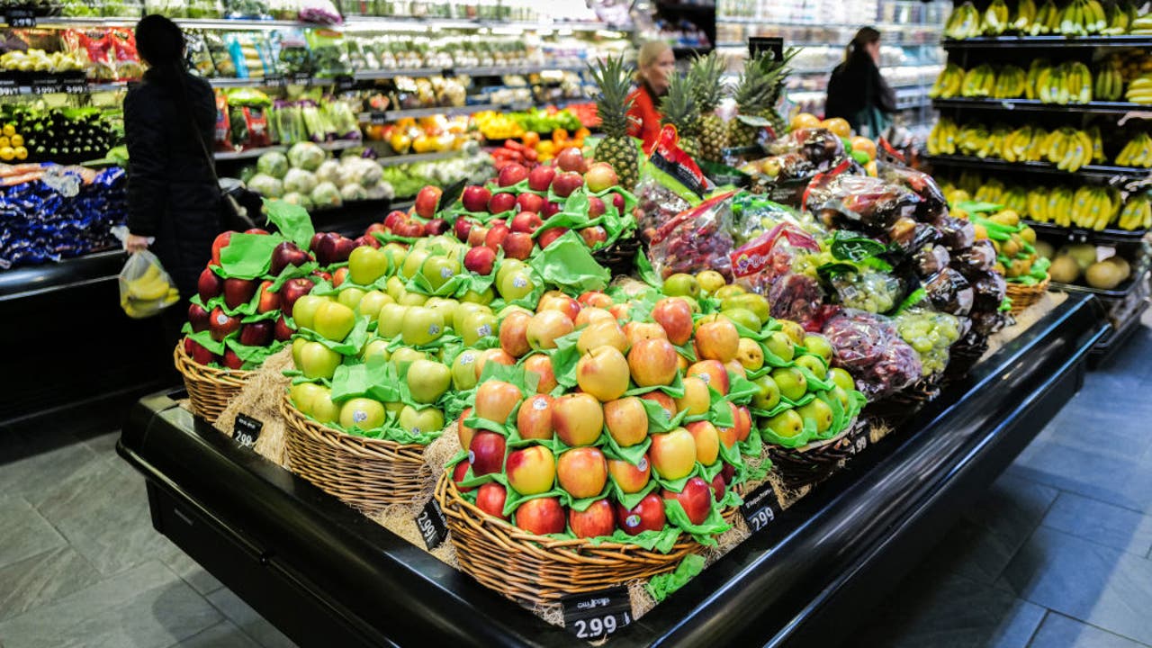 How often should you go to the grocery store and how much to spend? [Video]
