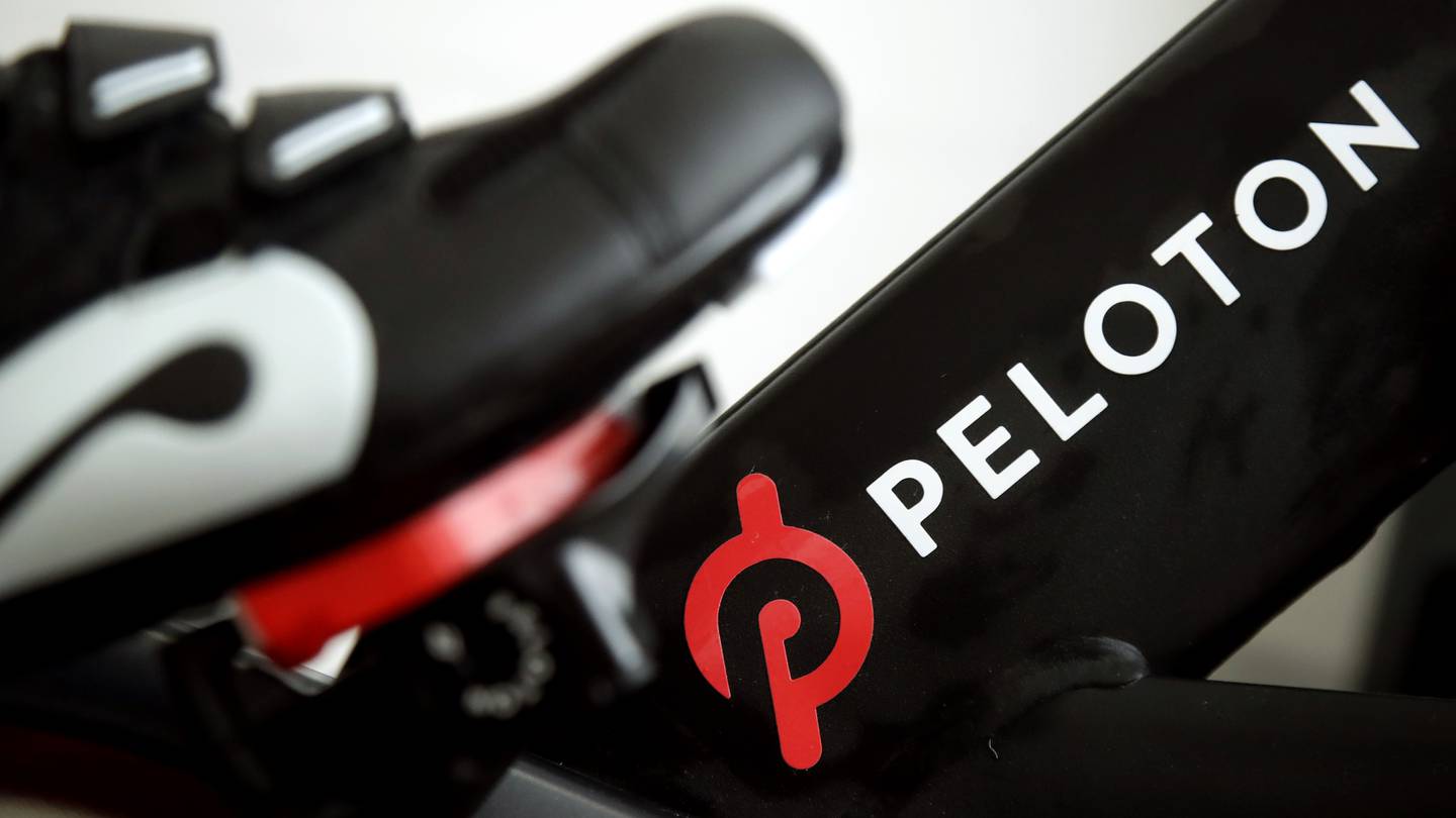 Peloton cutting about 400 jobs worldwide; CEO McCarthy stepping down  WFTV [Video]