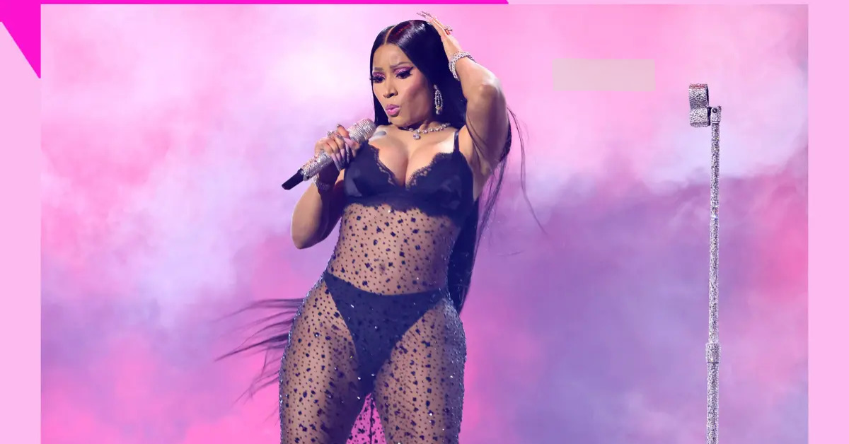 Nicki Minaj STUNS Brooklyn with Cyndi Lauper Surprise on Pink Friday 2 Tour! [Video]