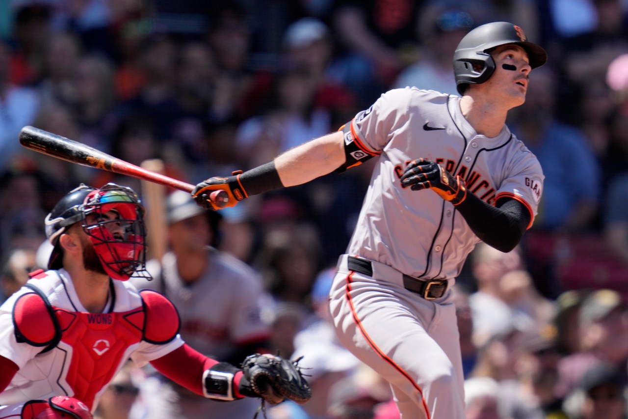 A visit from Papa Yaz and a home run makes for a memorable day for Giants OF Mike Yastrzemski | KLRT [Video]