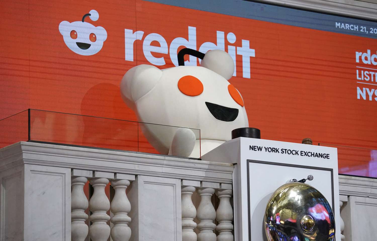 What You Need To Know Ahead of Reddit’s First Earnings Report Since Its IPO [Video]