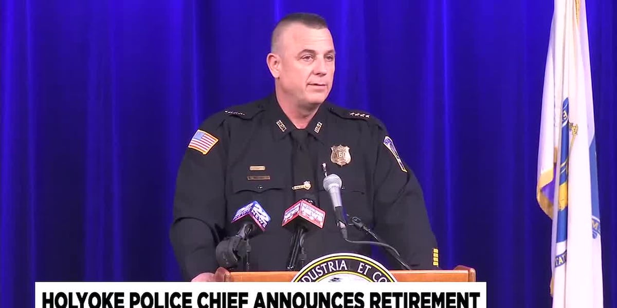 Holyoke Police Chief David Pratt announces retirement [Video]