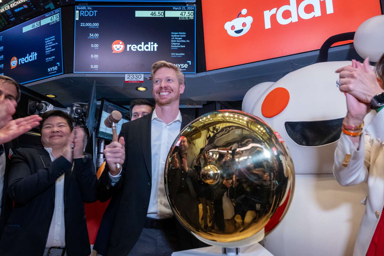 4 Key Takeaways From Reddit’s First Earnings Call After Going Public [Video]