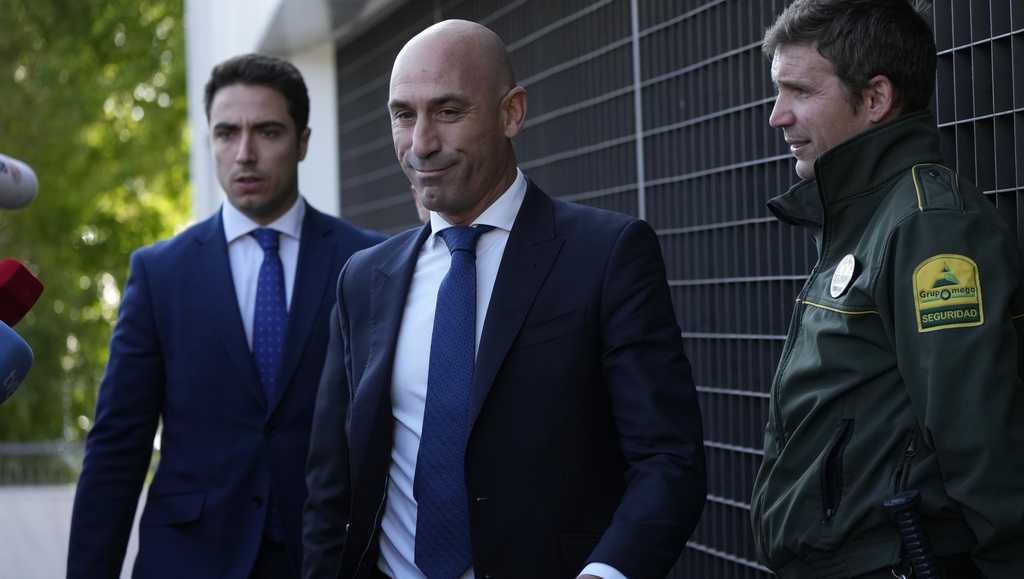 Rubiales will stand trial for kiss on player after Women’s World Cup final [Video]