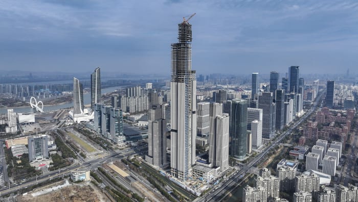 China rolls out new measures to fix its property crisis, spur growth [Video]