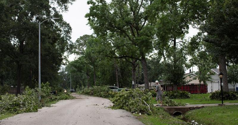 Houston area grapples with heat, power cuts after major storms | U.S. & World [Video]