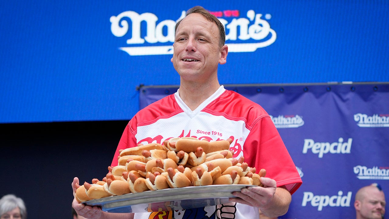 Joey Chestnut breaks silence after learning he cannot compete in 2024 hot dog eating contest [Video]