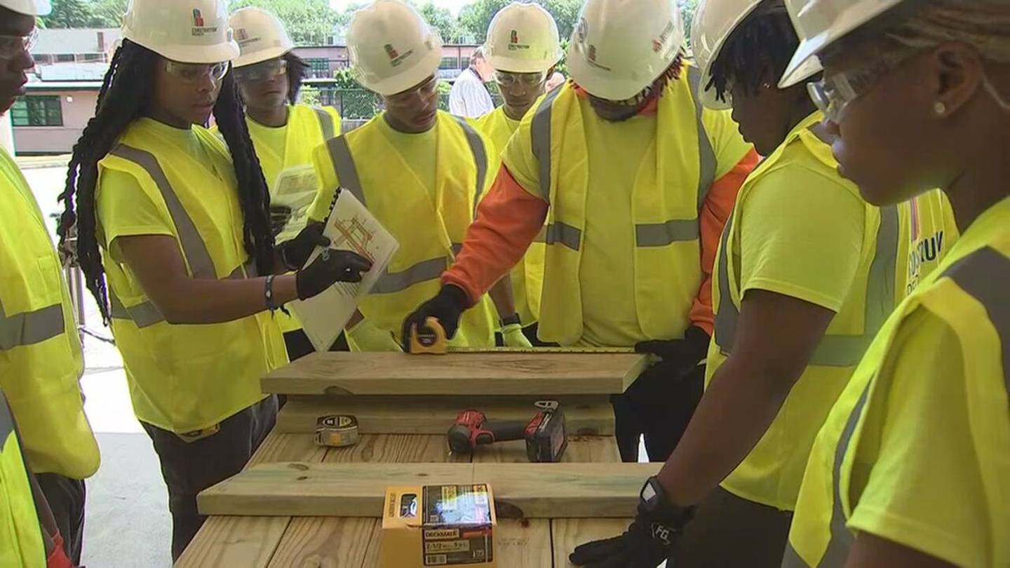 Group of high school grads from Clayton County say student debt is not for them. Construction is  WSB-TV Channel 2 [Video]