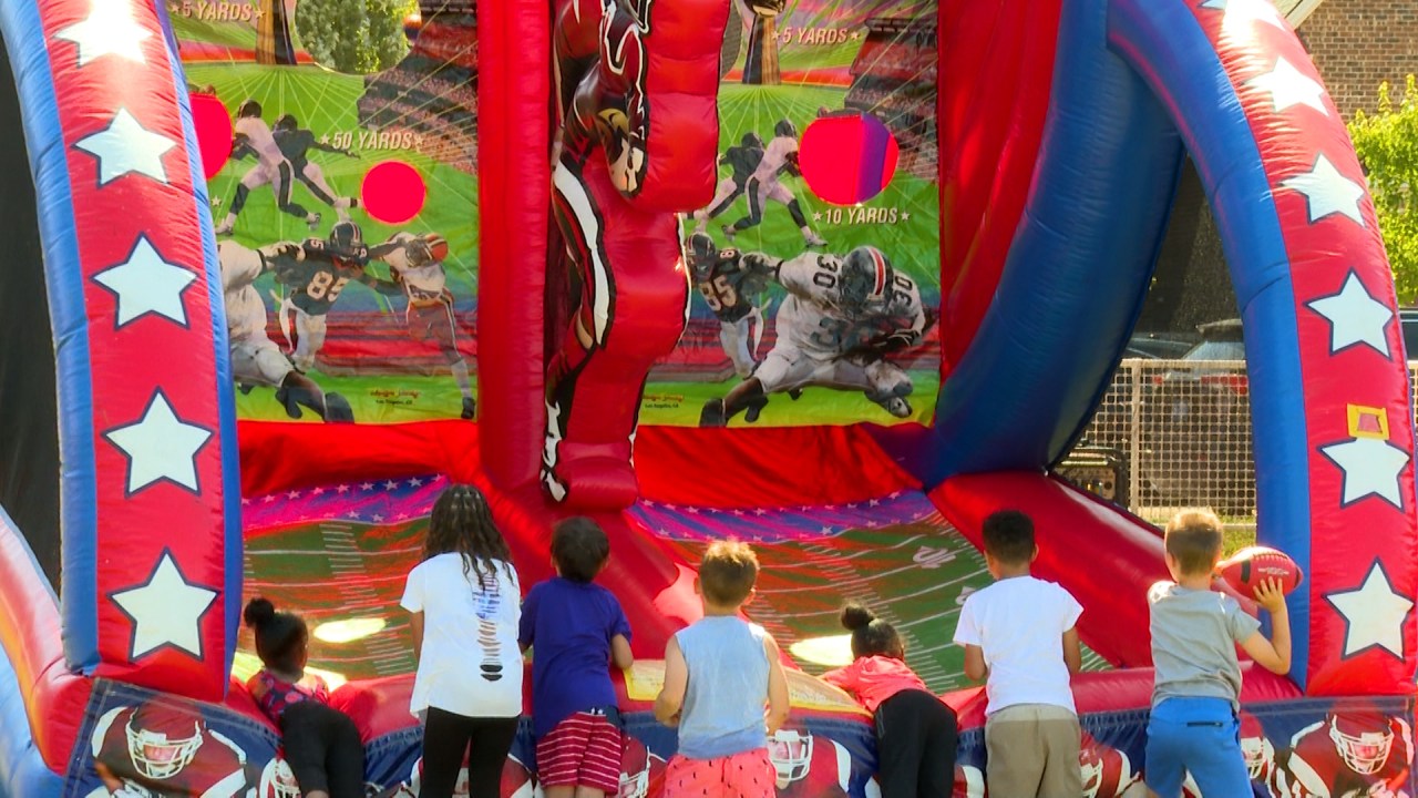 Whitaker Family YMCA hosts Family Fun Day sponsored by David and Marci Kloiber in Lexington KY [Video]