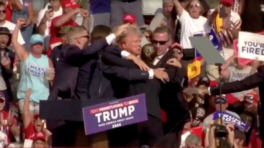 Gunshots Fired at Donald Trump’s Marketing campaign Rally in Pennsylvania: Former President Reported Injured [Video]