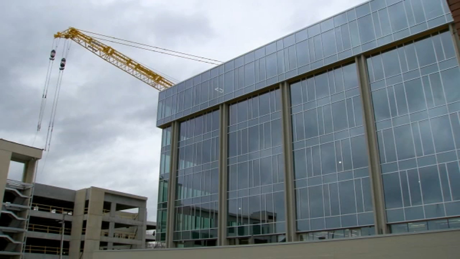 Boomtowns Chapel Hill: Small businesses near Franklin Street say the downtown building boom creating unintentional headaches [Video]