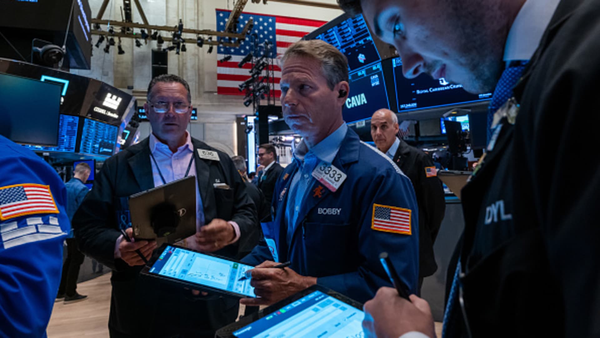 Goldman Sachs gets cautious on stocks, sees risk of a late summer correction [Video]