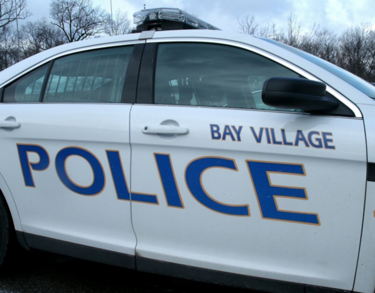 Teens try to enter Aquatic Center without paying: Bay Village Police Blotter [Video]
