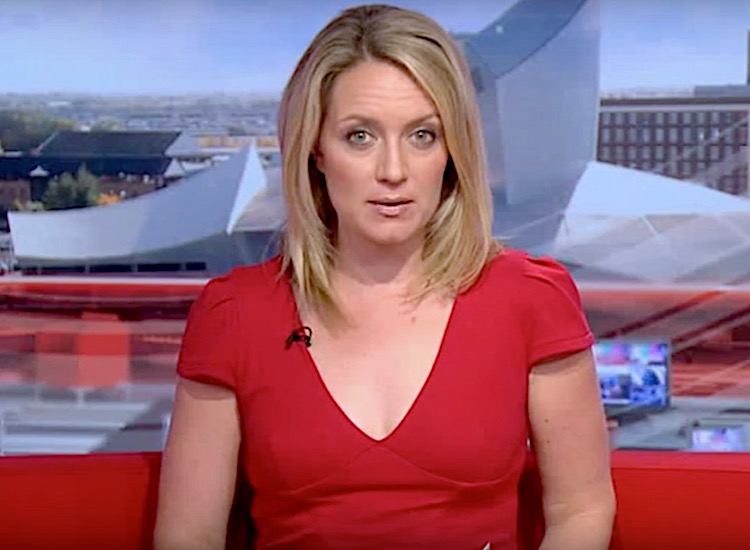 BBC presenter Beccy Barr who gave up TV job to be a firefighter dies after cancer battle [Video]
