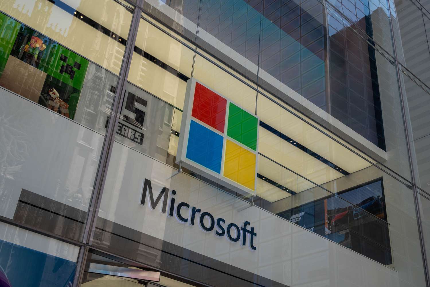 What You Need To Know Ahead of Microsoft’s Earnings Report [Video]