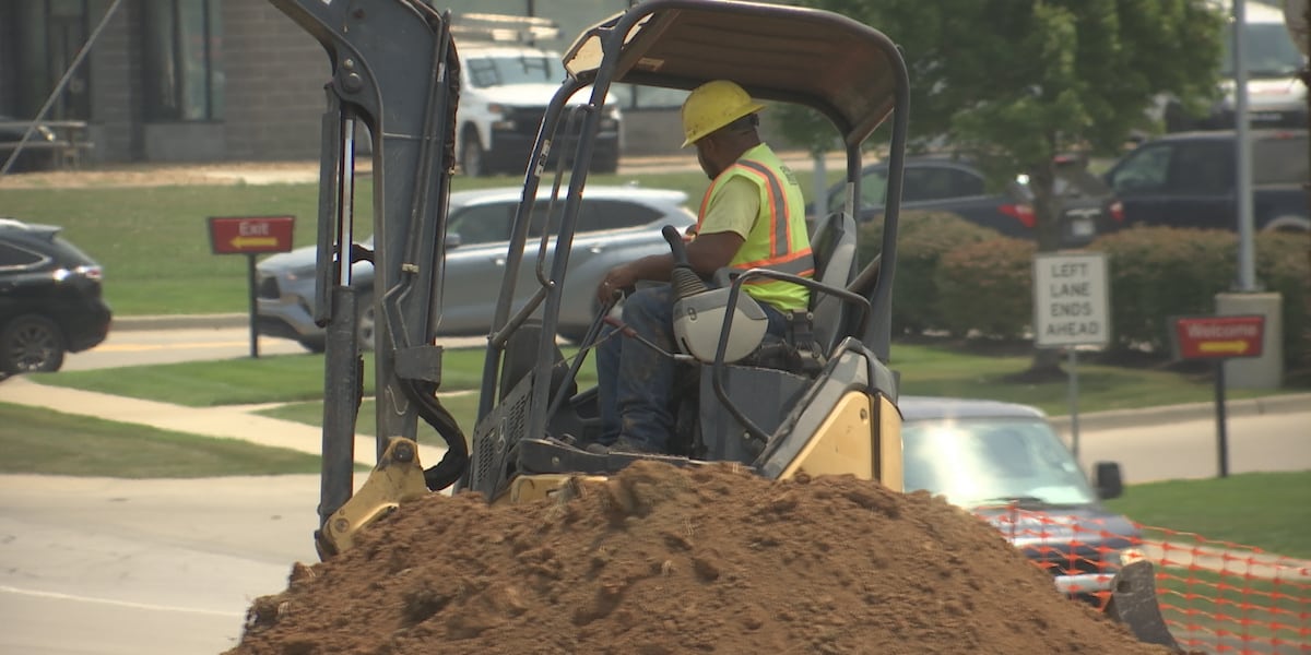 Traffic improvements underway in De Soto as city braces for influx of drivers [Video]