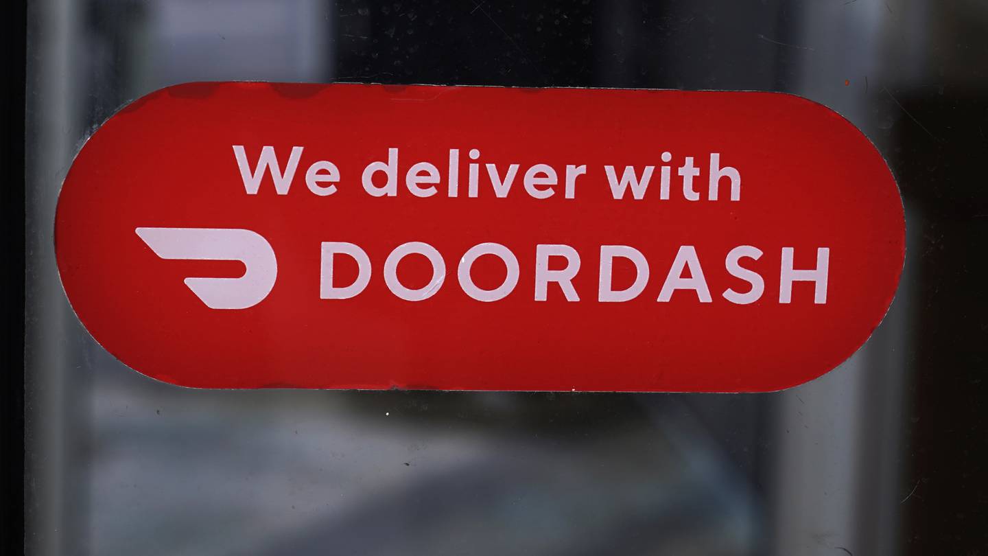 DoorDash sees record orders and revenue in second quarter even as US restaurant traffic slows  Boston 25 News [Video]