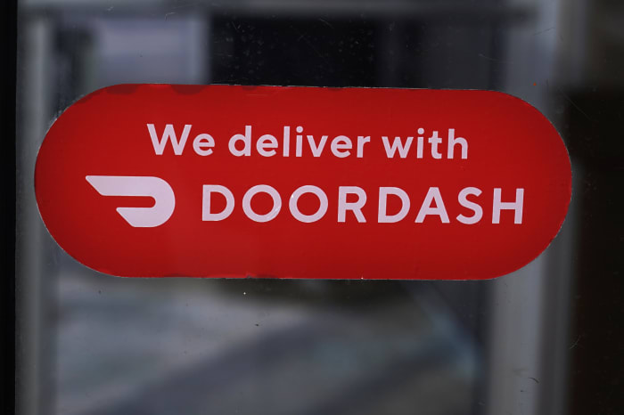 DoorDash sees record orders and revenue in second quarter even as US restaurant traffic slows [Video]