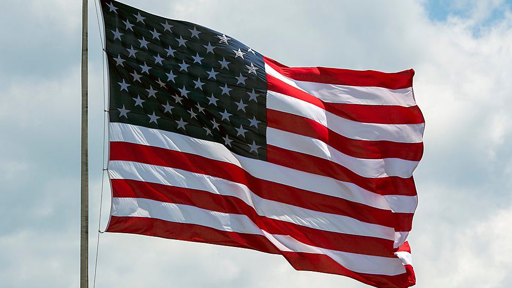 American flags: The battle to keep them made in the USA [Video]