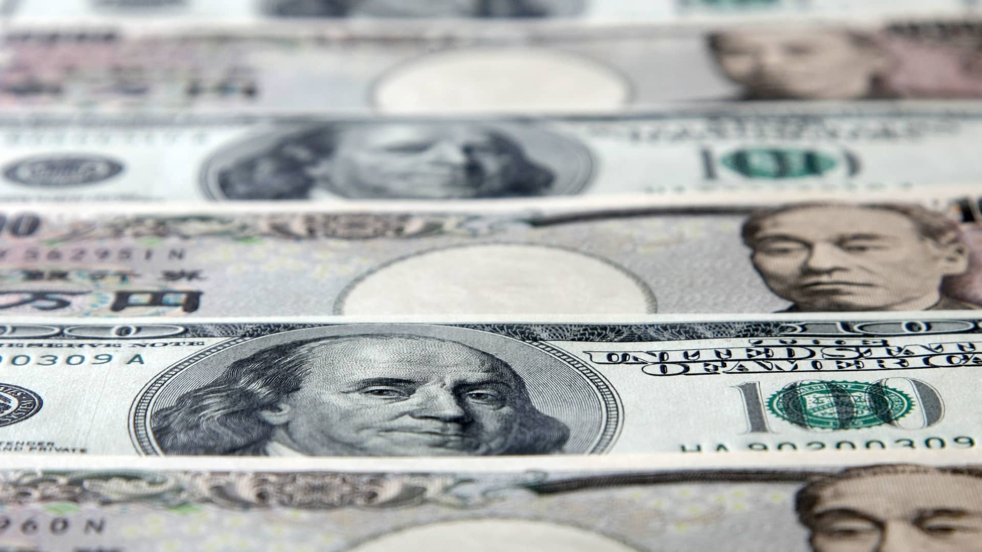 Yen dips, markets stabilize ahead of U.S. inflation data [Video]