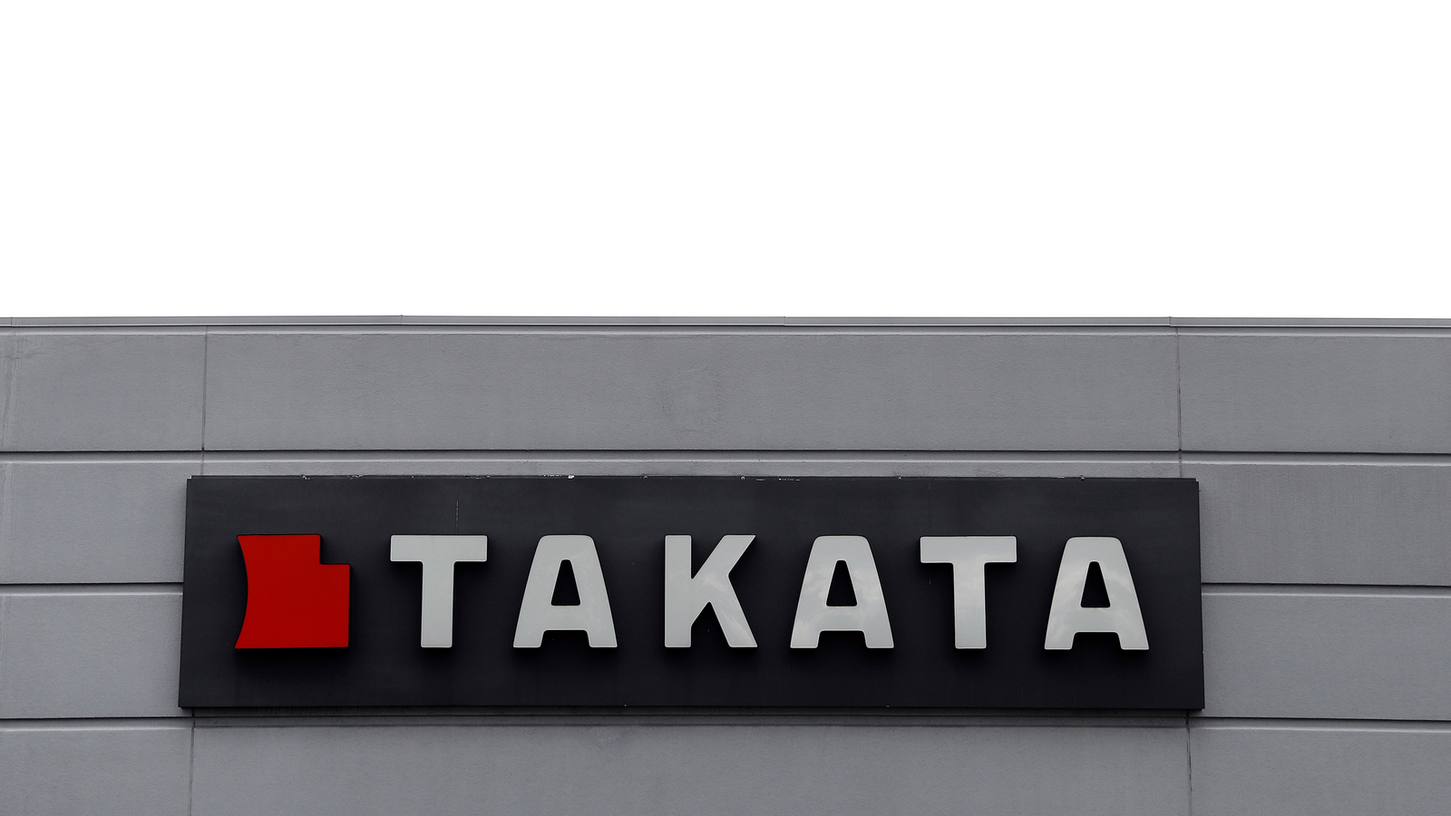 Ford, Mazda warn owners to stop driving older vehicles with dangerous Takata air bag inflators [Video]