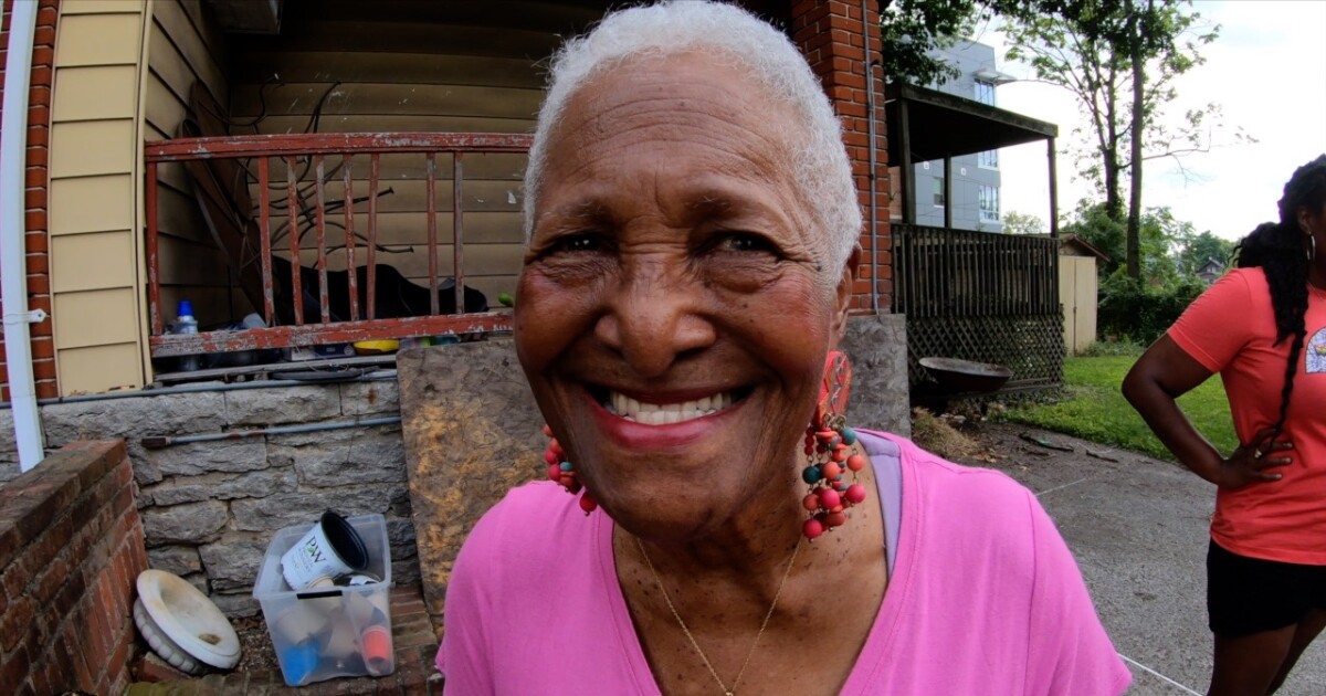 Beloved Avondale hair stylist retires, converts backyard to community garden [Video]