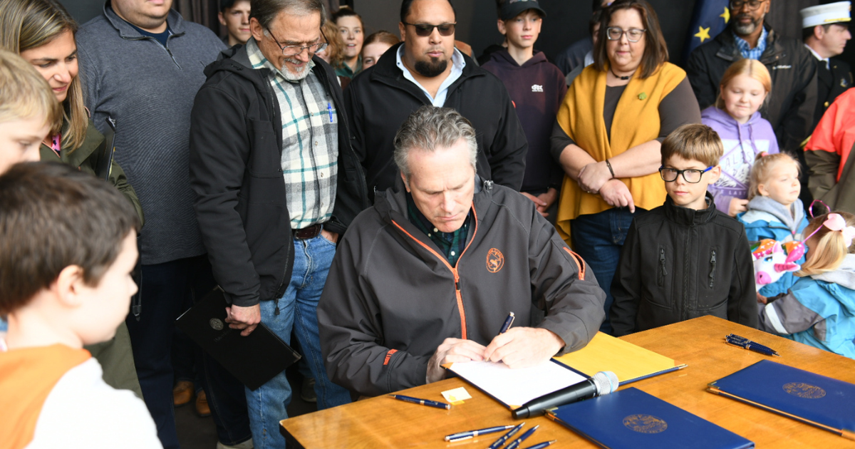 Governor Dunleavy Signs Three New Bills into Law at the Alaska State Fair | Homepage [Video]