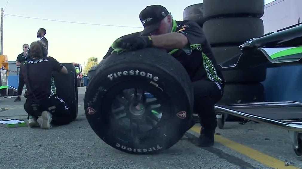 IndyCar’s comeback at the Milwaukee Mile draws thousands for race one [Video]